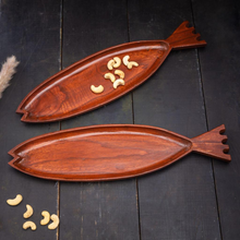 Load image into Gallery viewer, Set of 2-Fish Serving Trays
